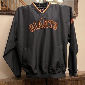 NIKE SF Giants Jacket. Very good condition.  Size M